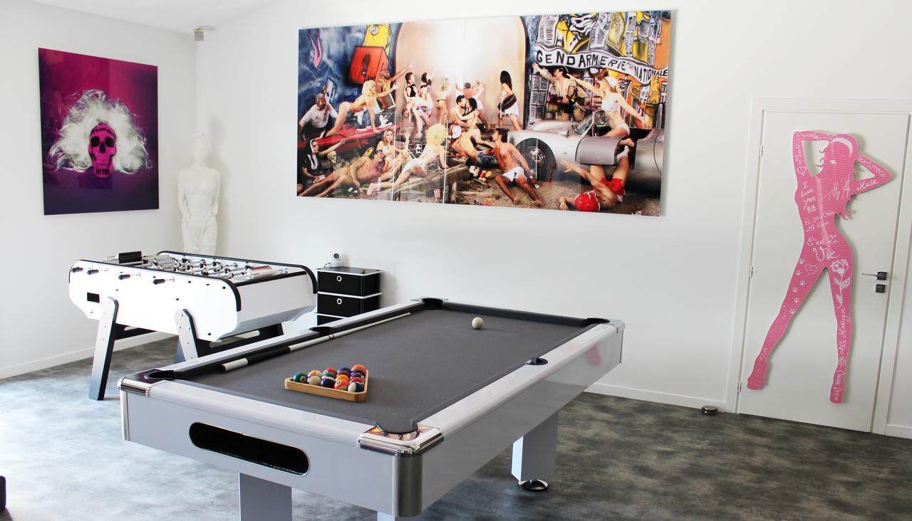 Shangtasia Luxury Art Room Grimaud Eksteriør billede