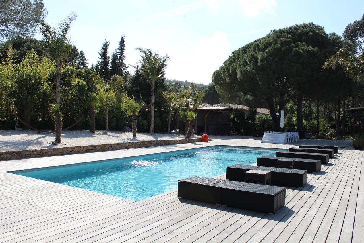 Shangtasia Luxury Art Room Grimaud Eksteriør billede