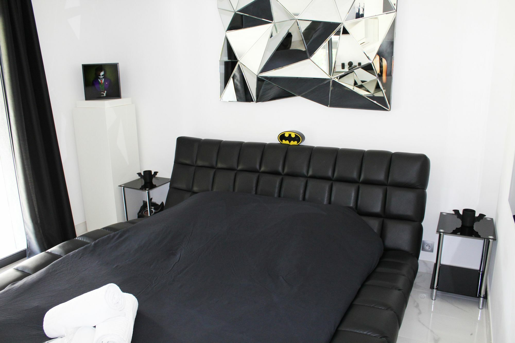 Shangtasia Luxury Art Room Grimaud Eksteriør billede